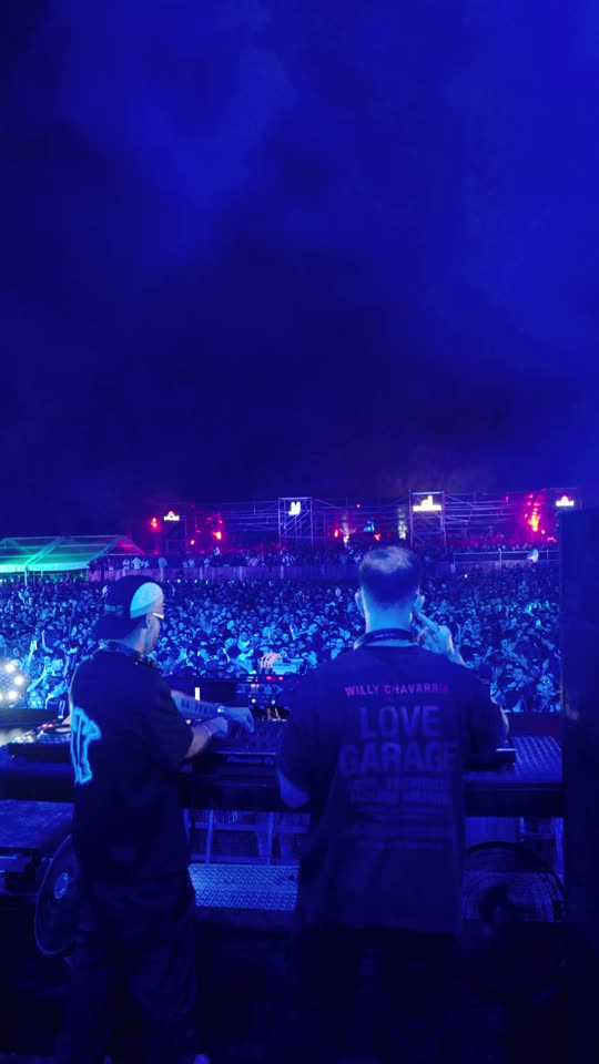 Rufus Du Sol frente al público